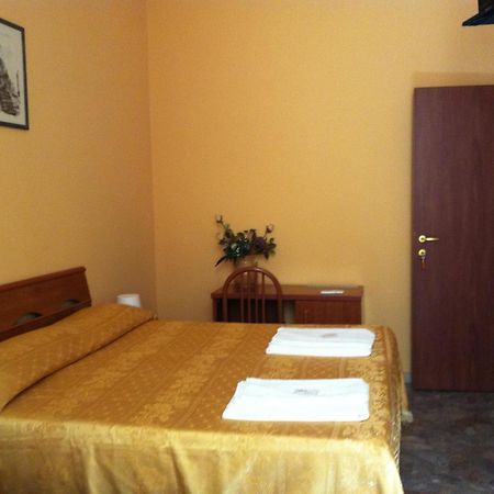 San Daniele Bundi House Hotel Rome Exterior photo