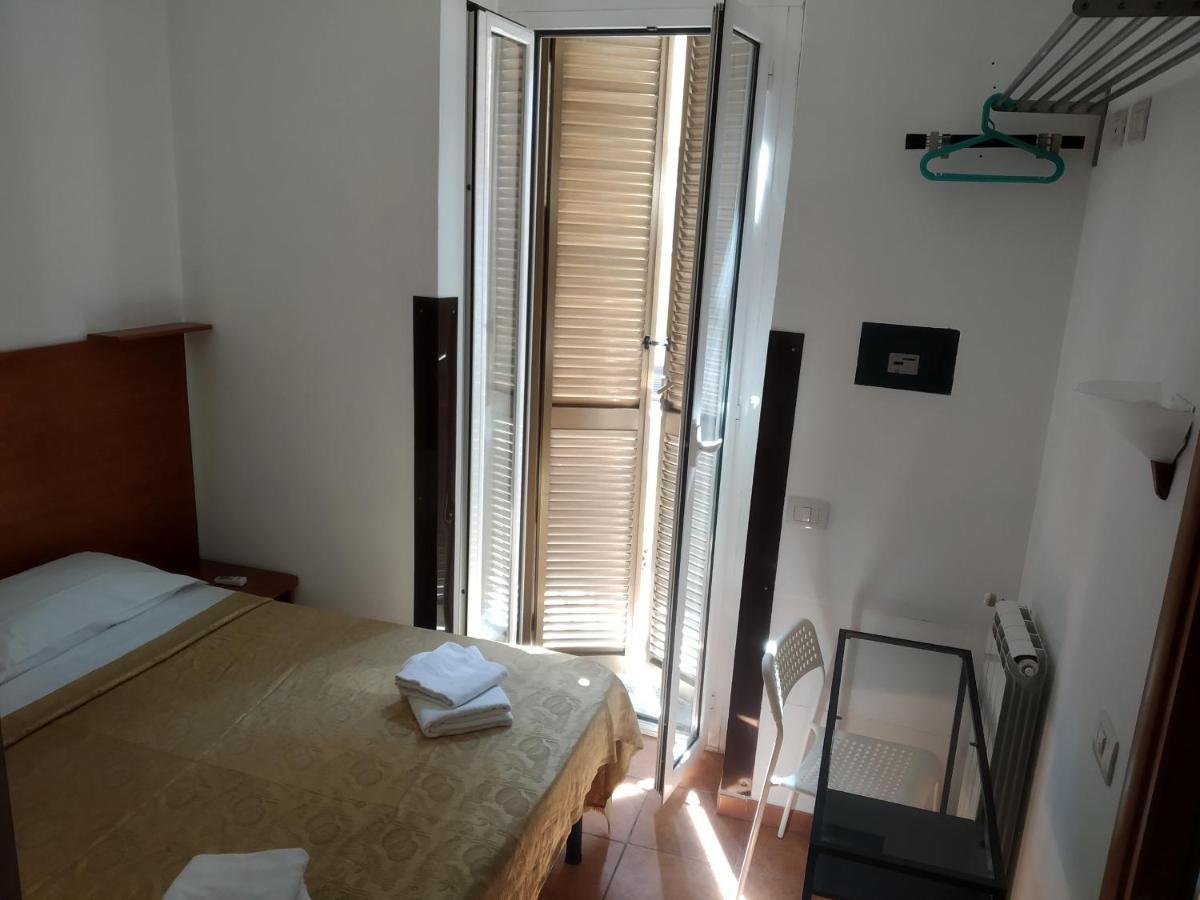 San Daniele Bundi House Hotel Rome Exterior photo