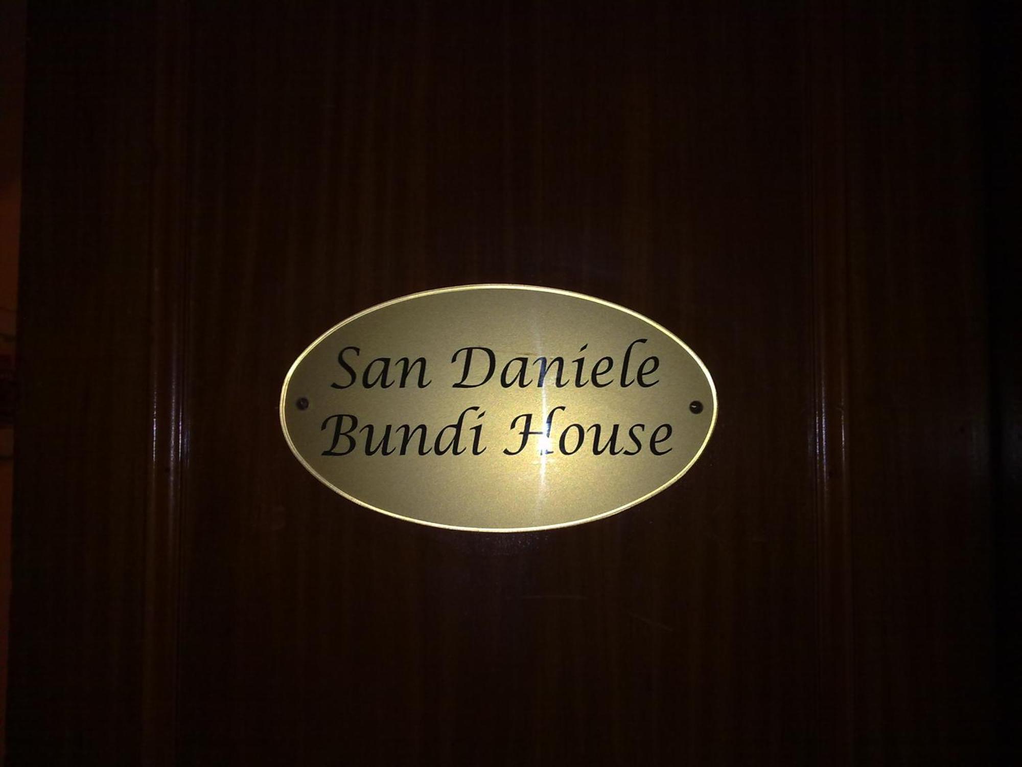 San Daniele Bundi House Hotel Rome Exterior photo